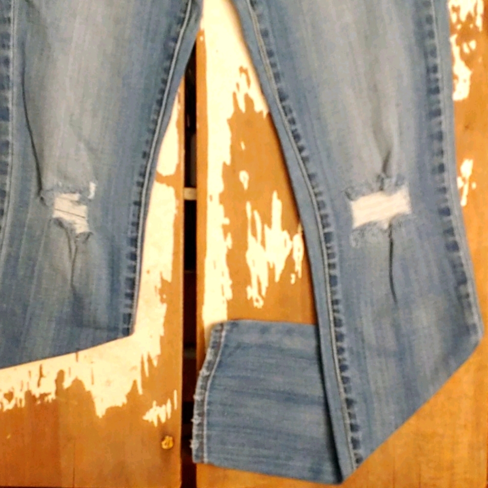 AEO Stretch Skinny Holes & Perfect Fade Denim - Low Rise, Babes - Picture 9 of 15